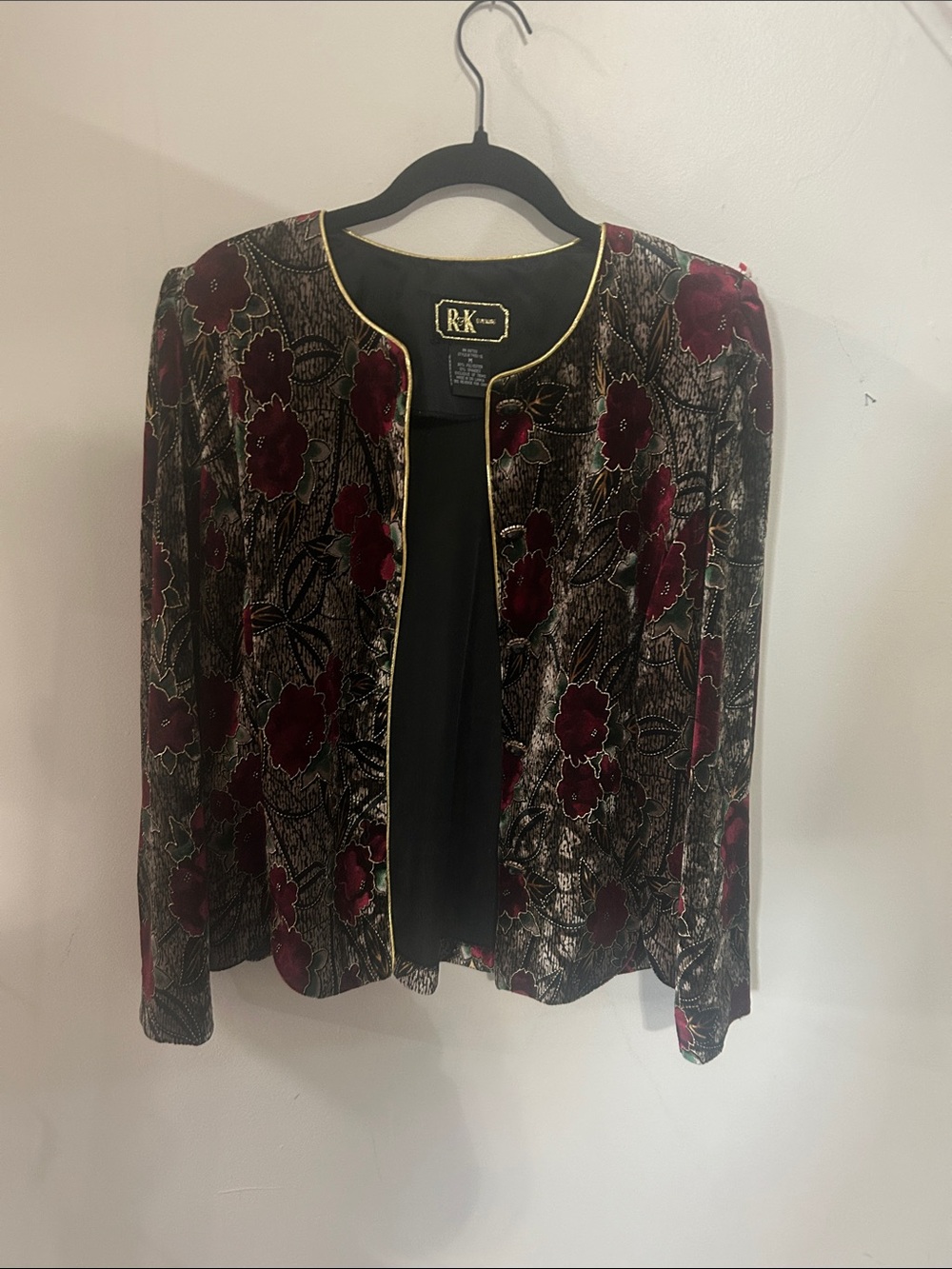 R&K Burgundy Floral Velvet Open Blazer with Gold Trim